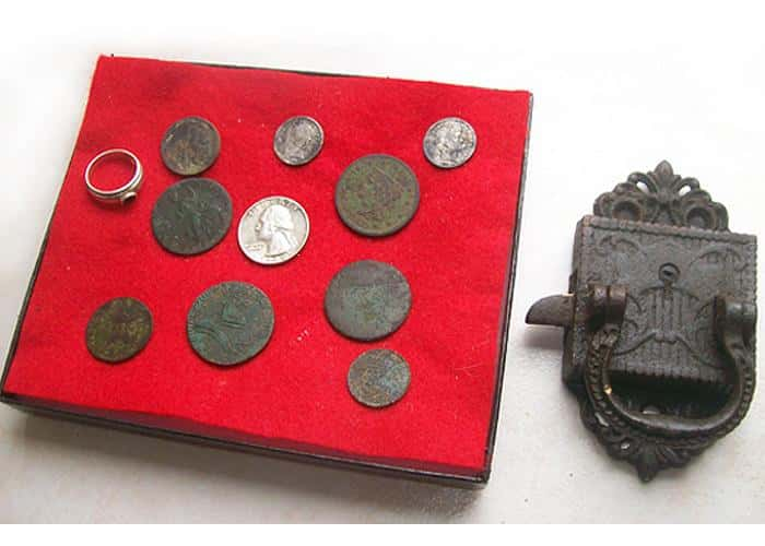 mxt-finds-3-colonial-coins-2