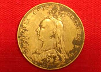 ctx-3030-finds-a-gold-sovereign-2