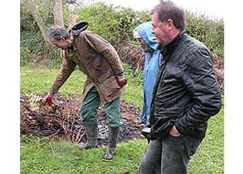 trowbridge-and-district-metal-detecting-club-to-the-rescue-3